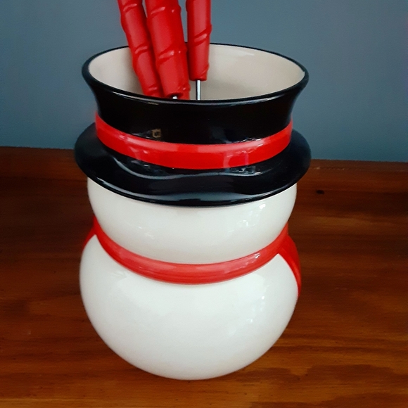 Snowman Trudeau Chocolate Fondue Set - Picture 4 of 5